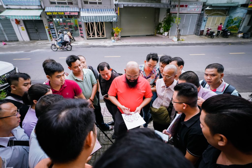 một buổi đi thực tế của Viện